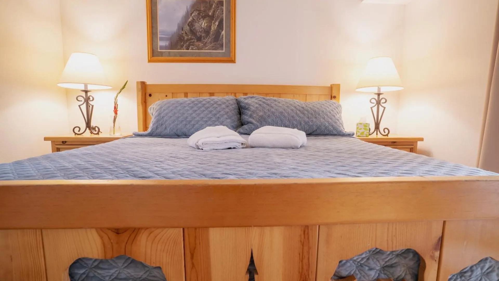 Tahoe Waterfront Condo With Boat Dock 사우스 레이크 타호 펜션