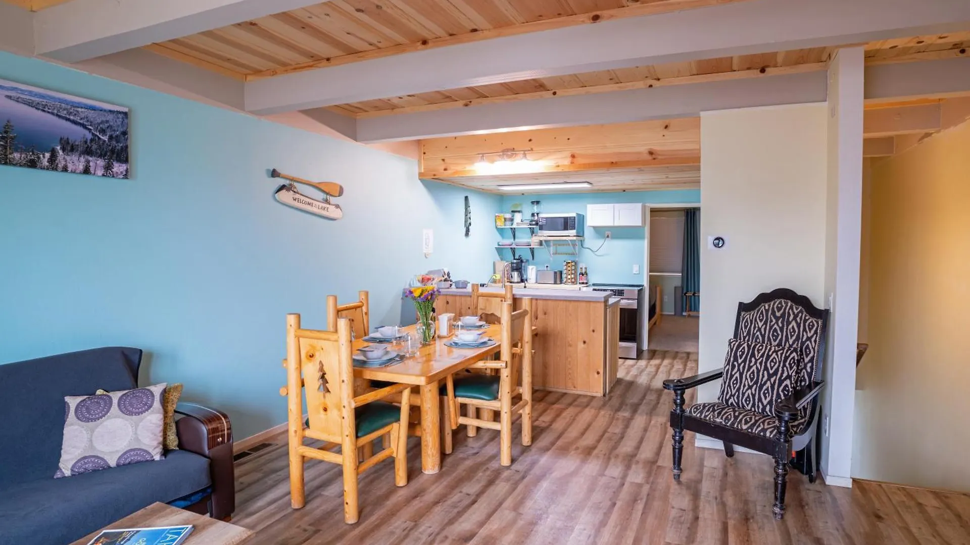 펜션 Tahoe Waterfront Condo With Boat Dock 사우스 레이크 타호 미국